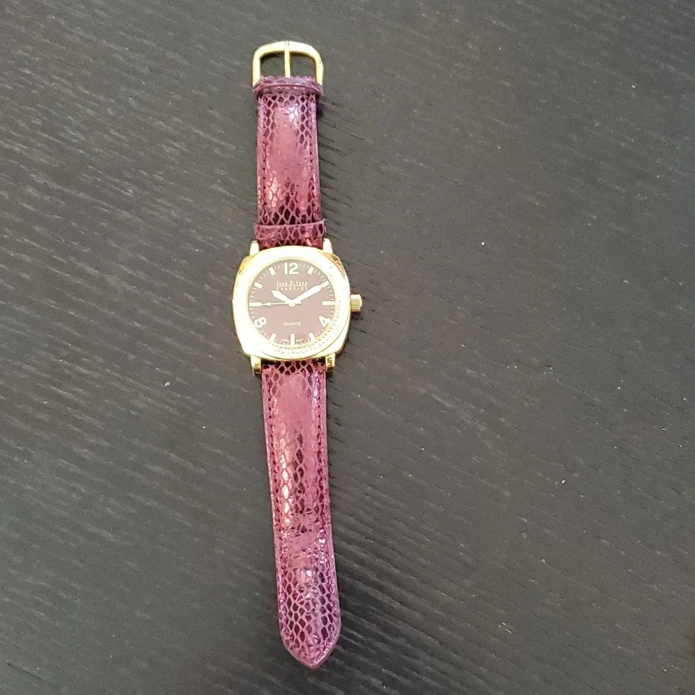 Joan Rivers Classic Watch - Picture 2 of 5